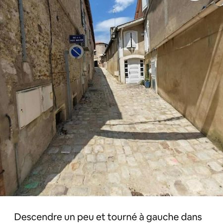 Tour Medievale Fortifiee Entierement Restaure Saint-Sever  Exteriör bild